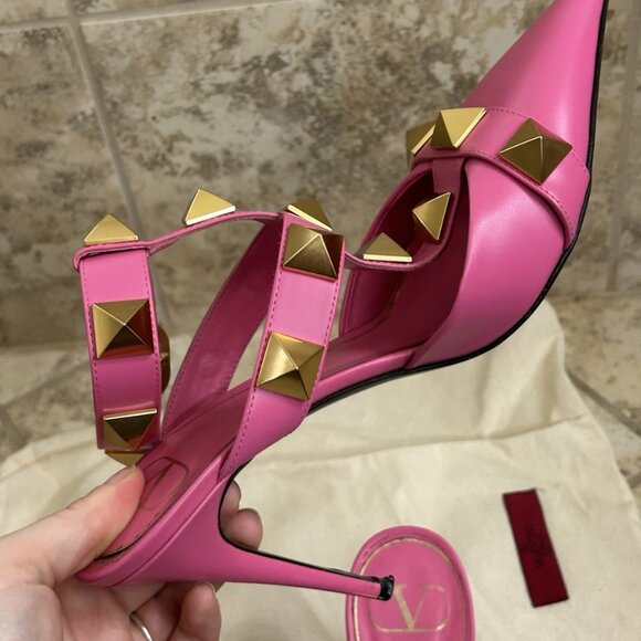 Valentino Pink Roman Stud Pumps Leather - Picture 9 of 16